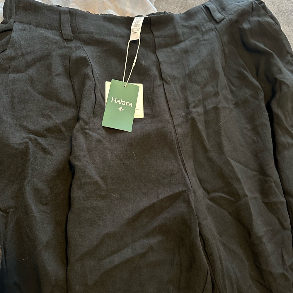 HALARA Athleisure Black Pants